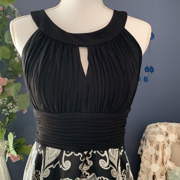 Fun Flirty Special Occasion Dress Size 10 Black Handkerchief Skirt Lined… - Picture 2 of 14